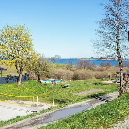 2 Person In * Aabenraa